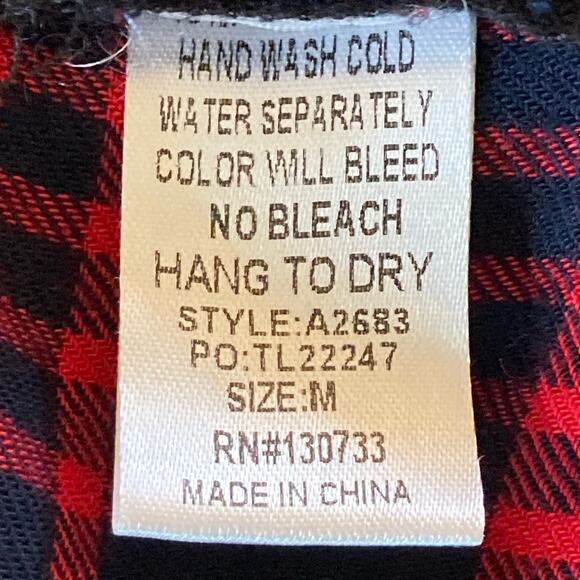 Umgee Red & Black Flannel Shirt Tunic with Fringed Hem Sz MED Oversize Casual - Picture 9 of 9